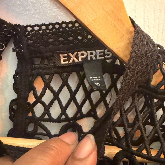 Express Black Crochet Short sleeve top - Picture 3 of 5
